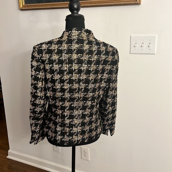 Talbots Petites Wool/Mohair Blend Blazer, Sz. 10. - Picture 5 of 9